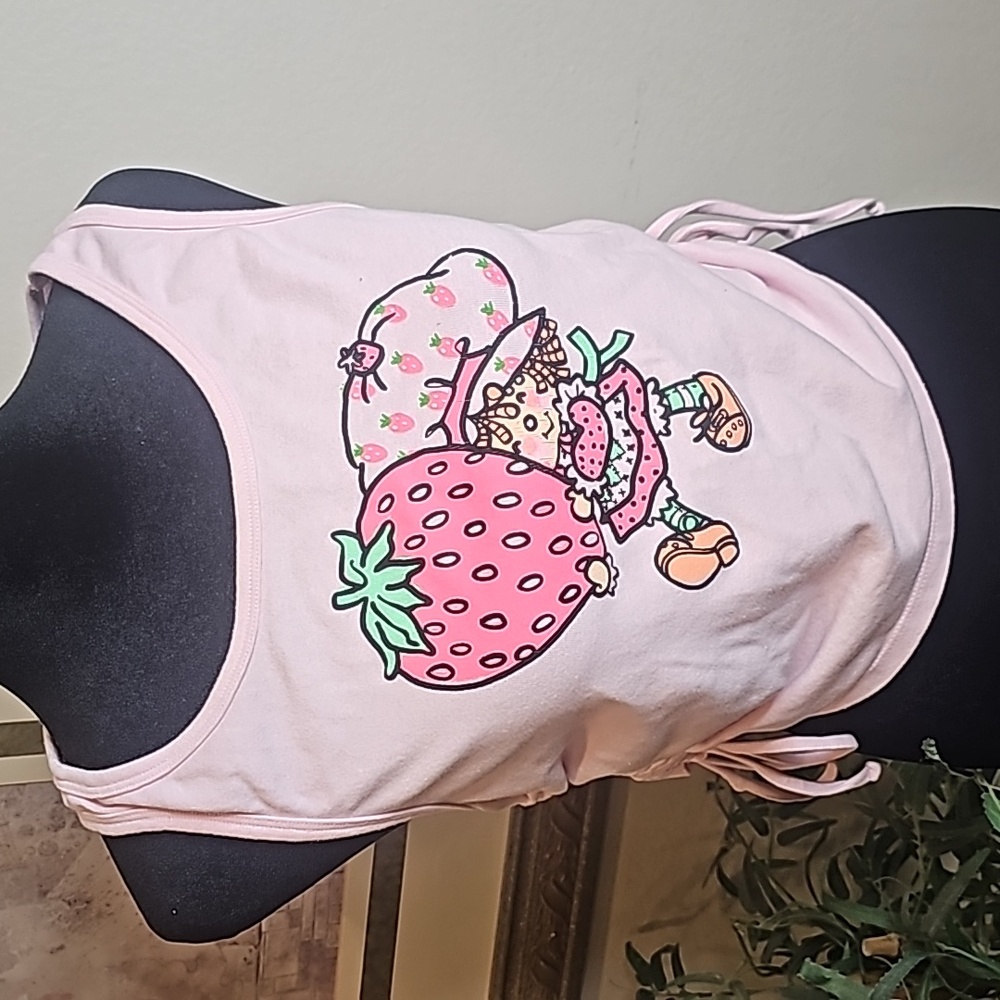 Sleeveless Strawberry Shortcake Tank Top